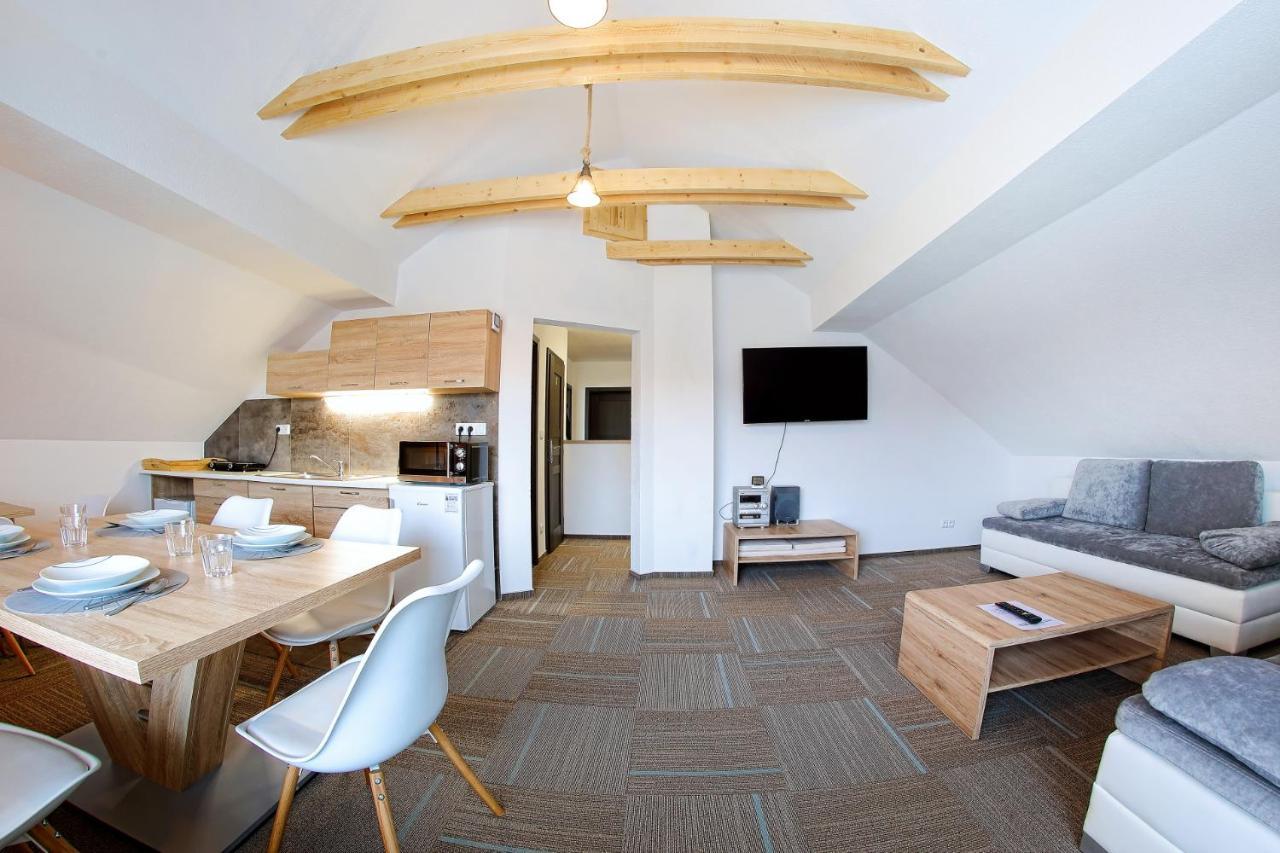 Apartmany Za Rohom Liptovský Mikuláš Екстериор снимка